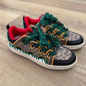 Women’s Artistic skater tennis shoes